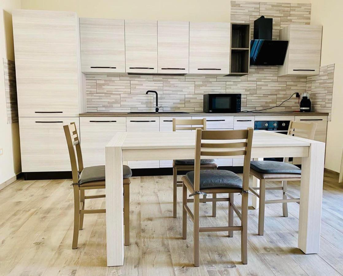 Nuova Residenza Dei 7 Pini A Pochi Passi Dal Mare Apartment Porto Pino Exterior photo