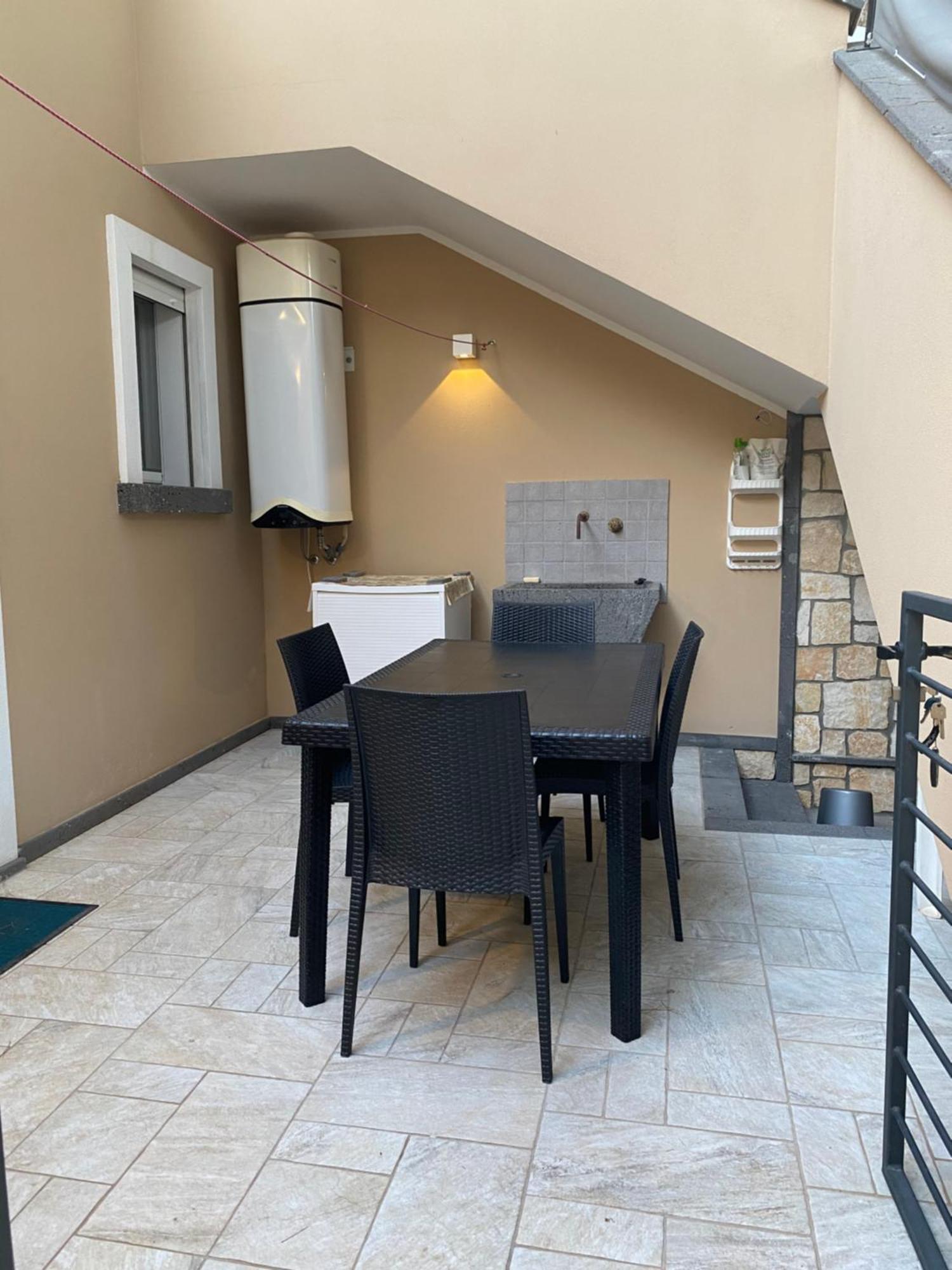 Nuova Residenza Dei 7 Pini A Pochi Passi Dal Mare Apartment Porto Pino Exterior photo